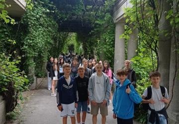 UCZNIOWIE KLAS VII W STOLICY DOLNEGO ŚLĄSKA