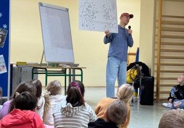 SPOTKANIE Z AUTOREM KSIĄŻEK DLA DZIECI PRZEMYSŁAWEM WECHTEROWICZEM