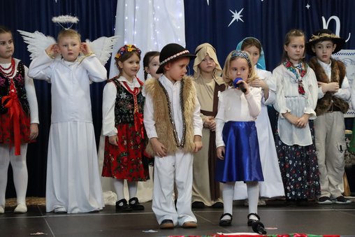 DZIEŃ BABCI I DZIADKA W NASZYM PRZEDSZKOLU