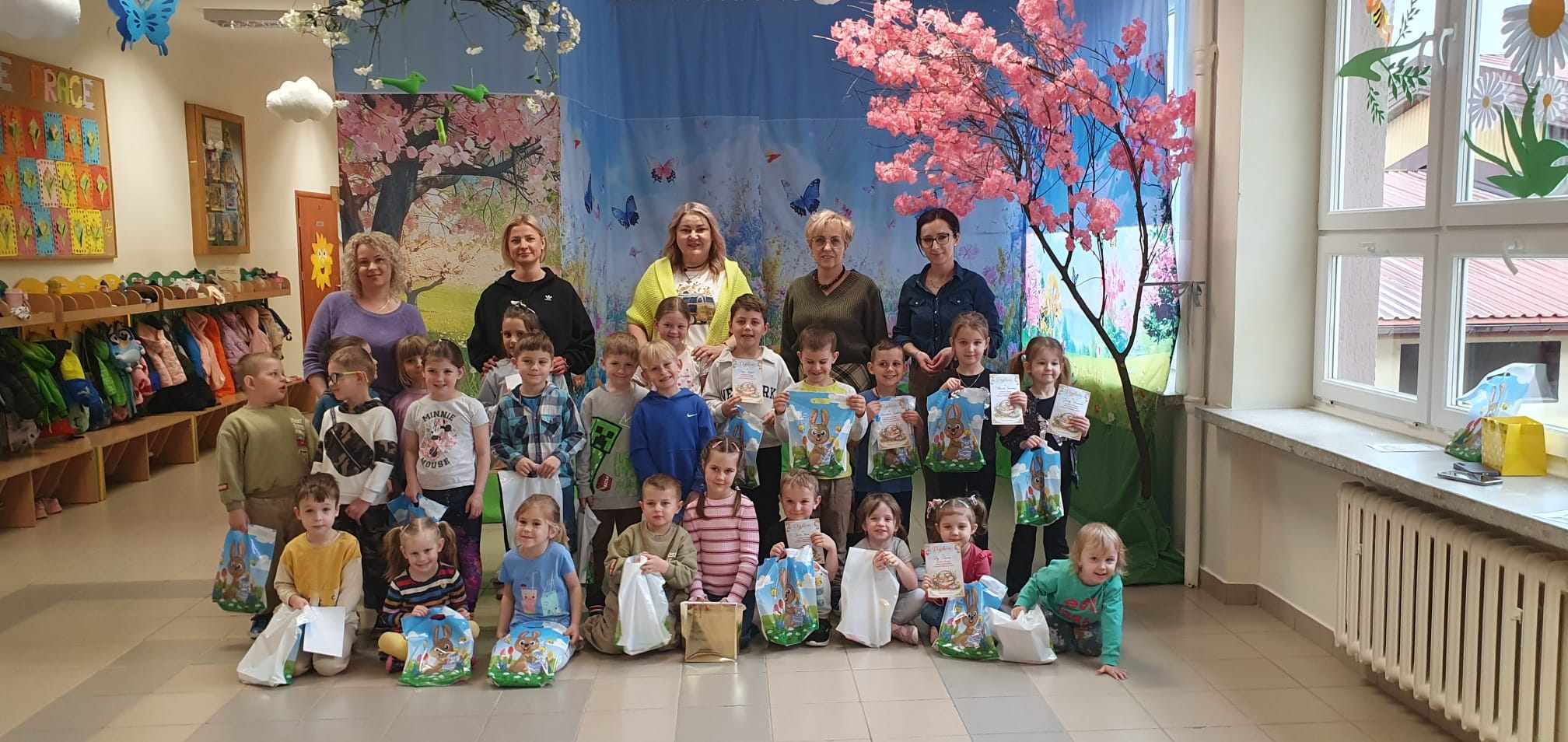 „WIELKANOCNY KOSZYCZEK”