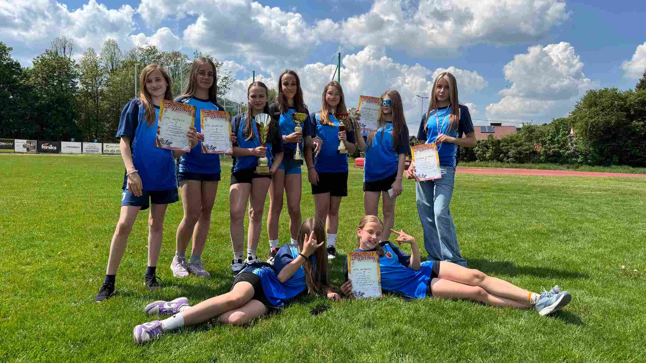 SUKCESY DZIEWCZĄT W LEKKIEJ ATLETYCE