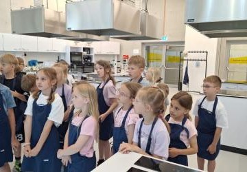 WYCIECZKA KLASY 2 DO MAŁOPOLSKIEGO CENTRUM NAUKI COGITEON