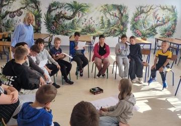 RELACJE, EMOCJE, BEZPIECZŃSTWO. WIELKI CYKL WARSZTATÓW PROFILAKTYCZNYCH W NASZEJ SZKOLE