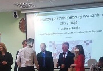 UCZEŃ KLASY 8 A FINALISTĄ KONKURSU „ZAWODOWY GPS”