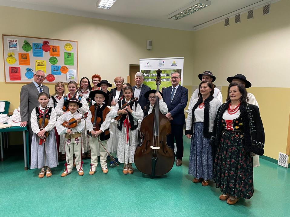 DOFINANSOWANIE DO ZAKUPU STROJÓW REGIONALNYCH